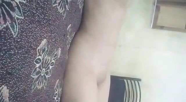 Beauty Paki Babe Nude On Bed