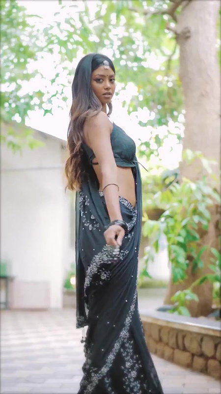 Shaun Romy Dusky Sexy Babe Attractive