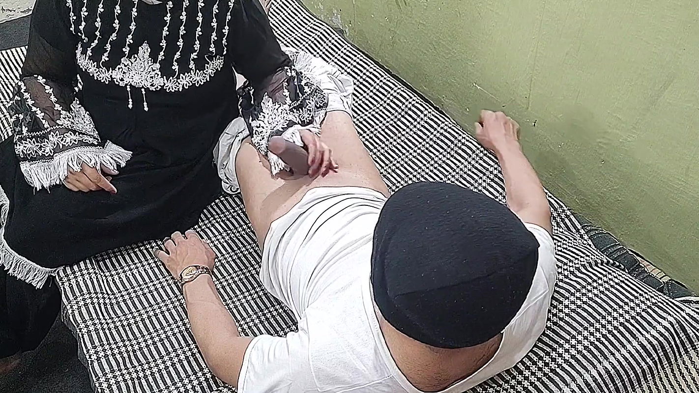 Bhabhi Caught Horny Stepbrother in Law Masturbating, Clear Hindi Audio