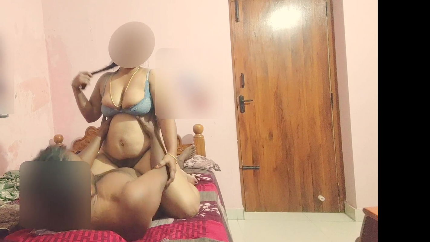 Big Juicy Tities Bhabhi Sreejaa Hard Riding & Rough Doggy Style Fucking in Bra