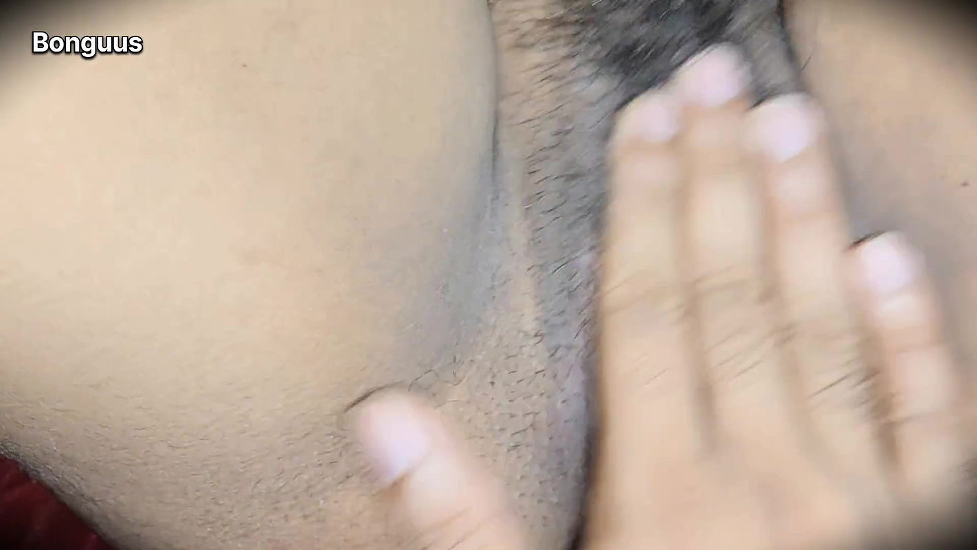 Body Massage to Sister-in-law Gone Erotic When I Put My Hand on Her Pussy