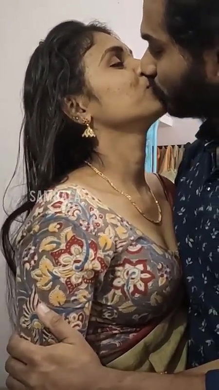 Desi tamil kissing