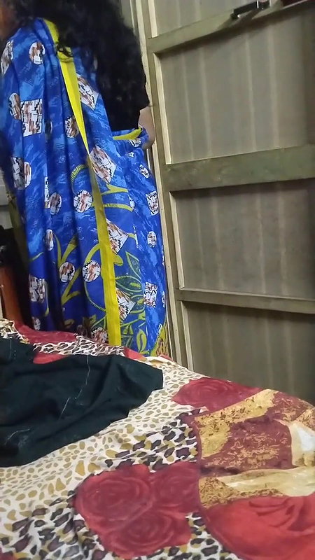 Busty Stepaunty Exposed the Saree