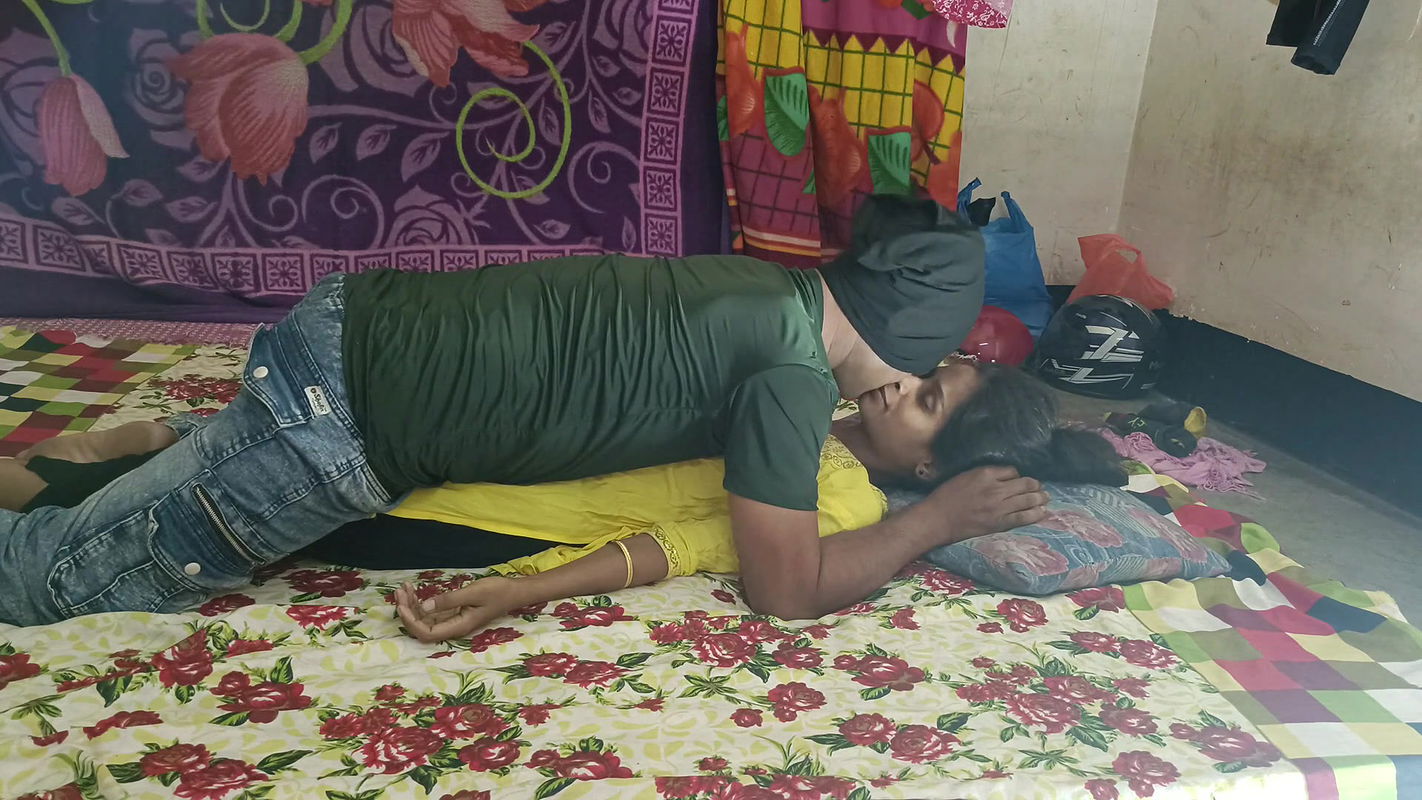 Cute Desi Village Beautiful Girl Fucked