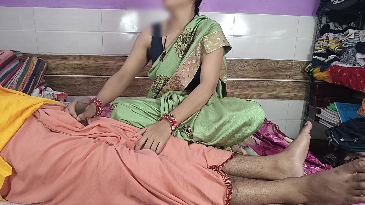 Daughter-in-law’s Father-in-law Left with Excuses, in Hindi Voice. Bahu Ki Chudai.desi Indian Bahu Ki Chudai.