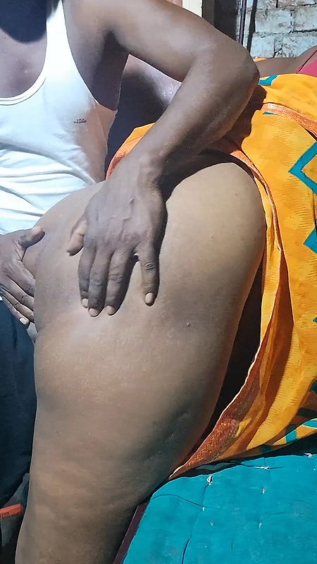 Desi Bhabhi Fuck in Dogy