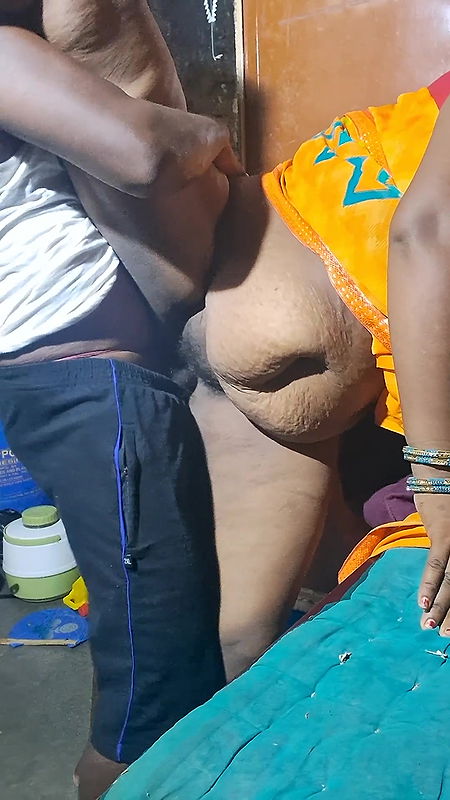 Desi Bhabhi Fuck in Dogy