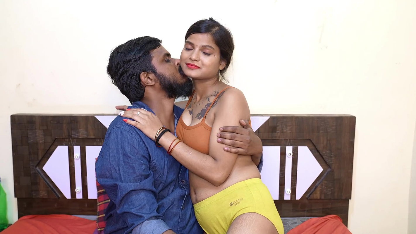 Desi Bhabhi Fucking Hard Core in Pussy