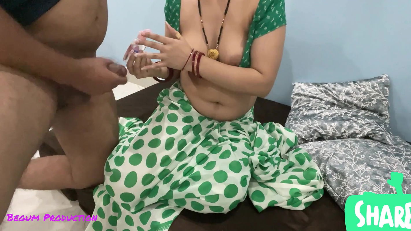 Desi Bhabhi Got Fucked with Broadband Agent