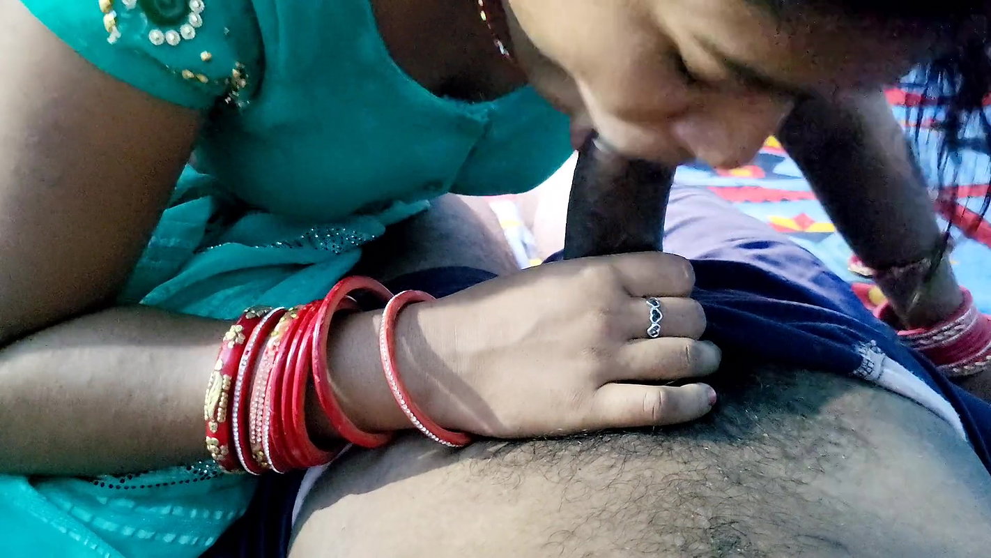 Desi Bhabhi Sucked Boyfriend’s Hindi Audio