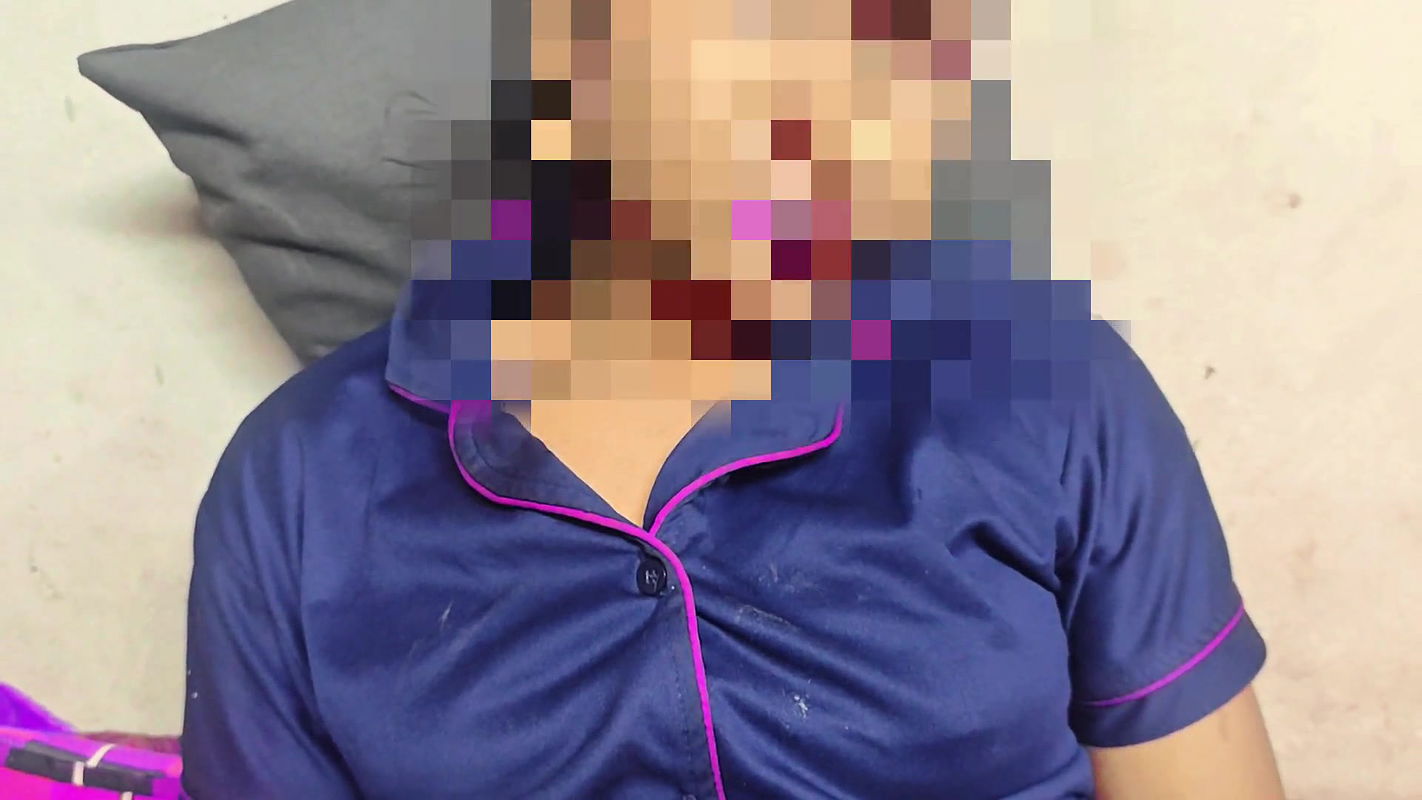 Desi Bhabhi Super Banana Sex Banana Inside Pussy