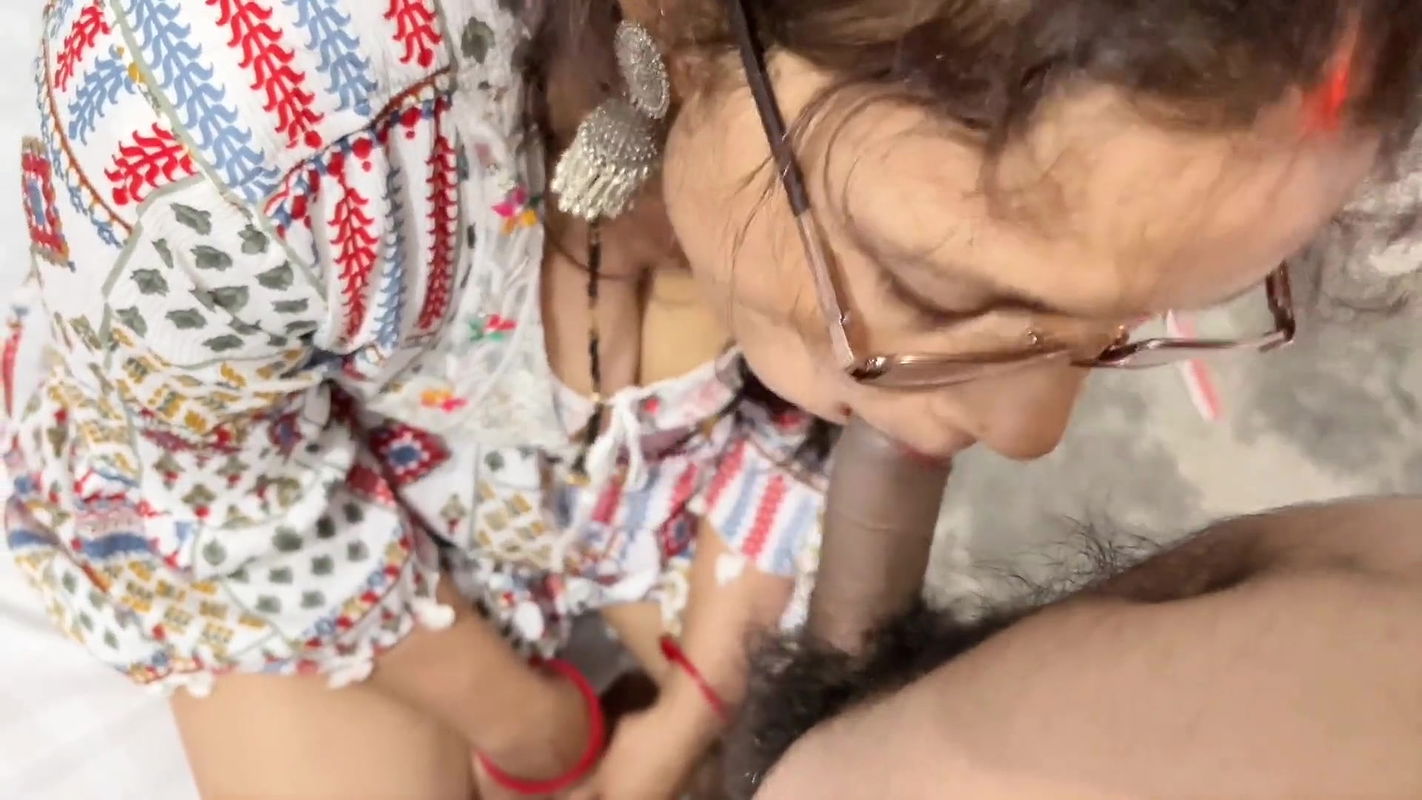 Desi Girlfriend Boyfriend Hardcore Doggy Style Sex in Room