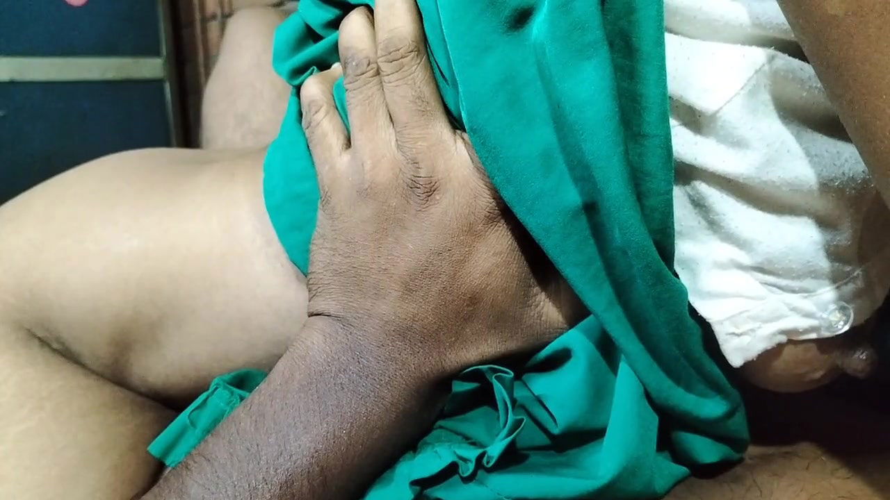 Desi housewife Rani Bhabhi’s awesome sex