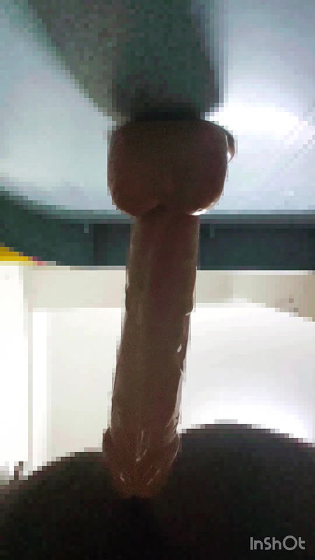 Is There a Boy Who Wants to Fuck MeN