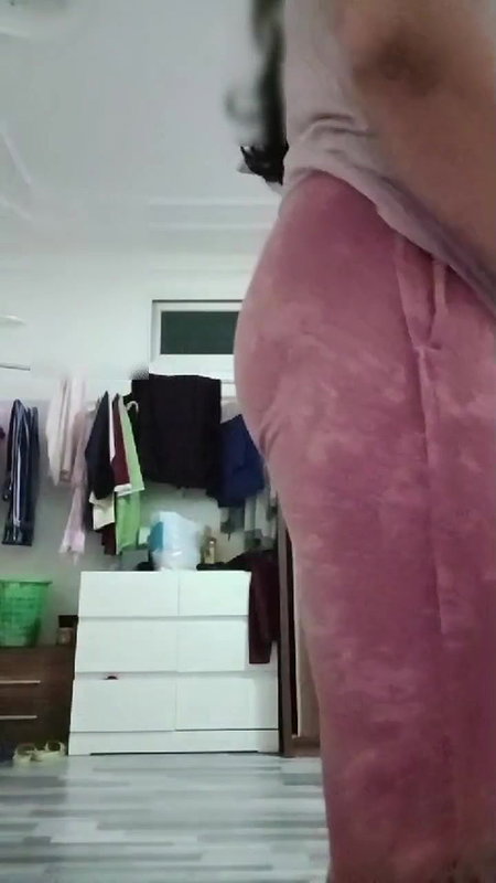 She Is Cchanging Dress