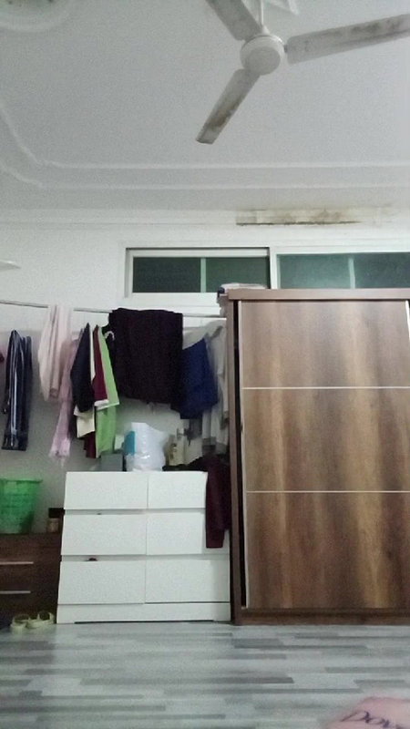 She Is Cchanging Dress