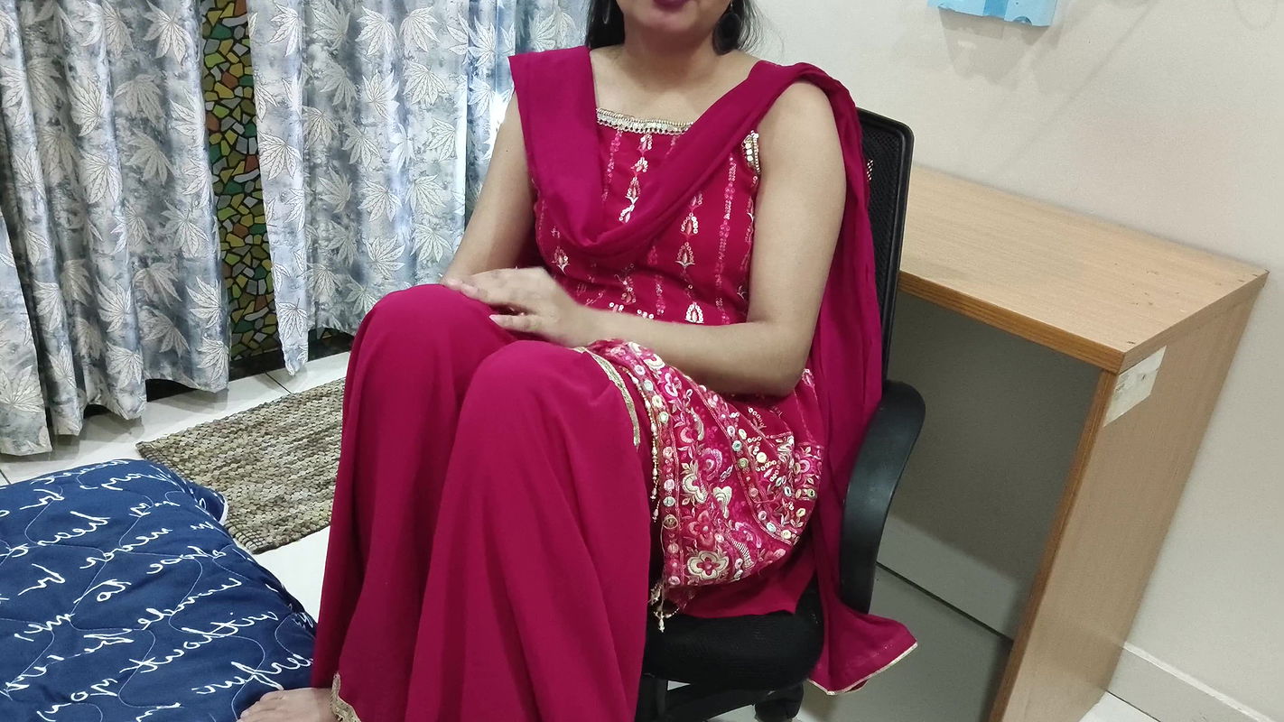 The Brother-in-law Gave Pleasure to the Desi Bhabhi with His Dick