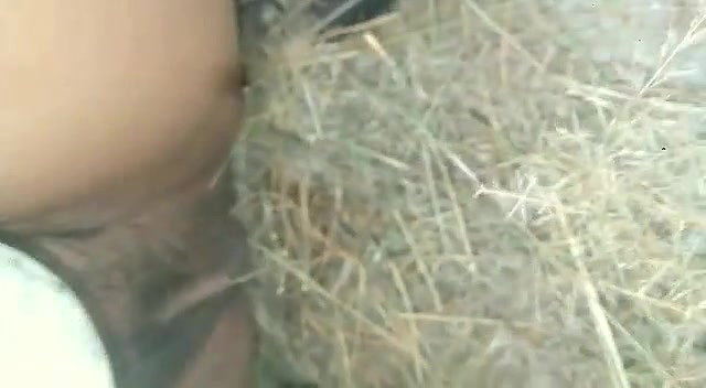 Rajasthani Randi drinking whisky showing pussy