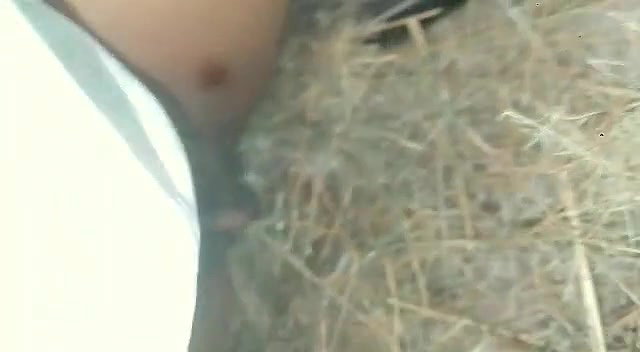 Rajasthani Randi drinking whisky showing pussy