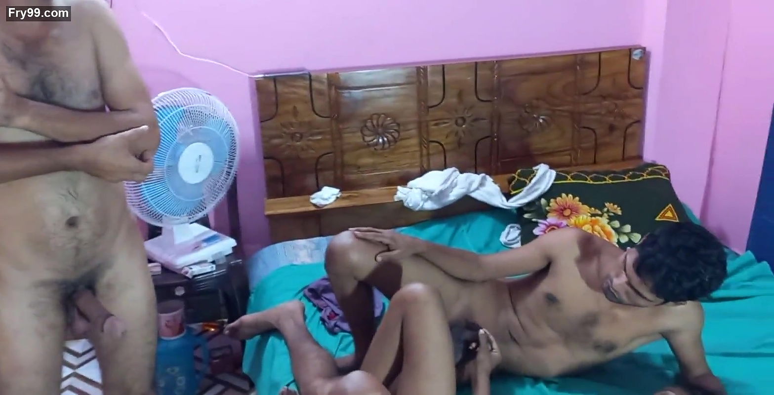 Hot teen deepthroats and takes two cock in her pussy 3some FUCKS