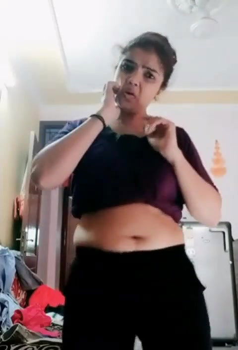 desi Chubby aunty Big Deep Navel in grey tshirt and black pants