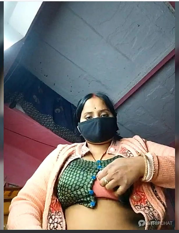 Cr_sonam-stripchat-ticket-show