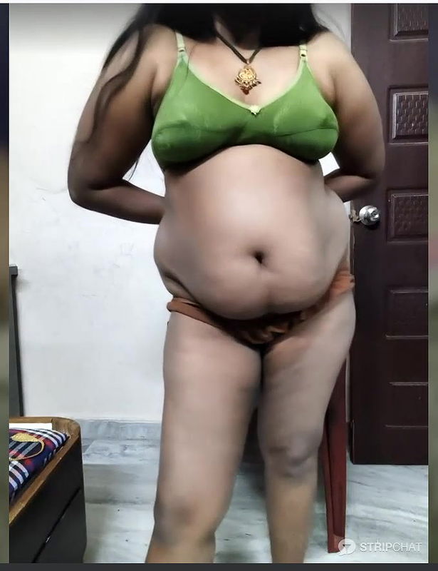 Sowjanya-telugu-stripchat-ticket-show