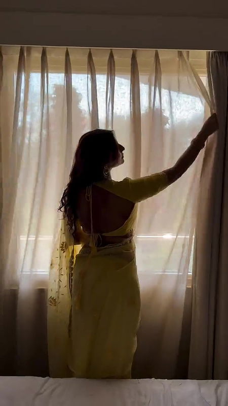 MONICA SINGH BOLD BEAUTY TEMPTING IN SAREE UUFFF2