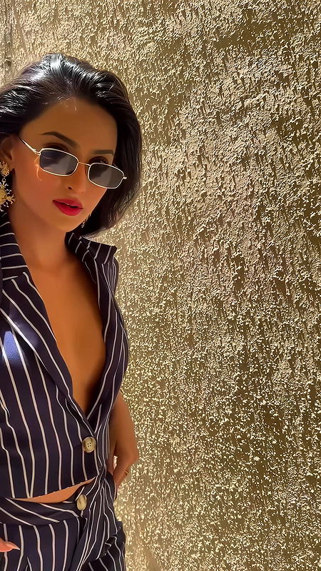 SANCHI RAI CUMWORTHY BEAUTY NAUGHTY SEXY AMPLE CLEAVAGE EXPOSE SHOOT HQ VIDEO 22