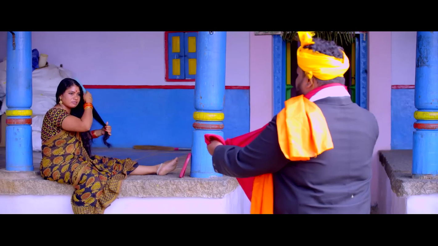 Unk Aunty Dusky Navel Seduction Scene-Thota Bavi 20212