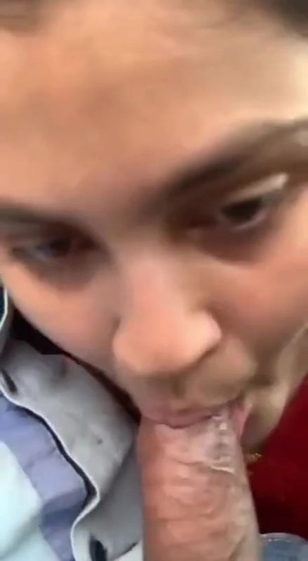 Aunty blowjob with tease 22