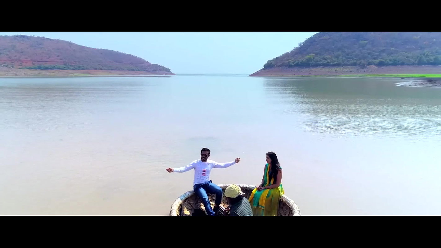 Gouthami Jakka Hot Boob,Navel Seduction Song-Thota Bavi 20212