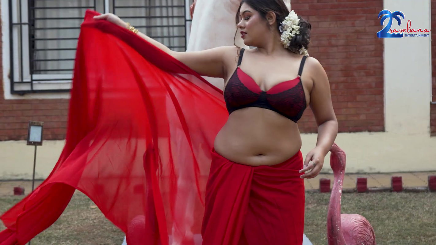 Booby horny aradhya huge cleavage hot navel show 22