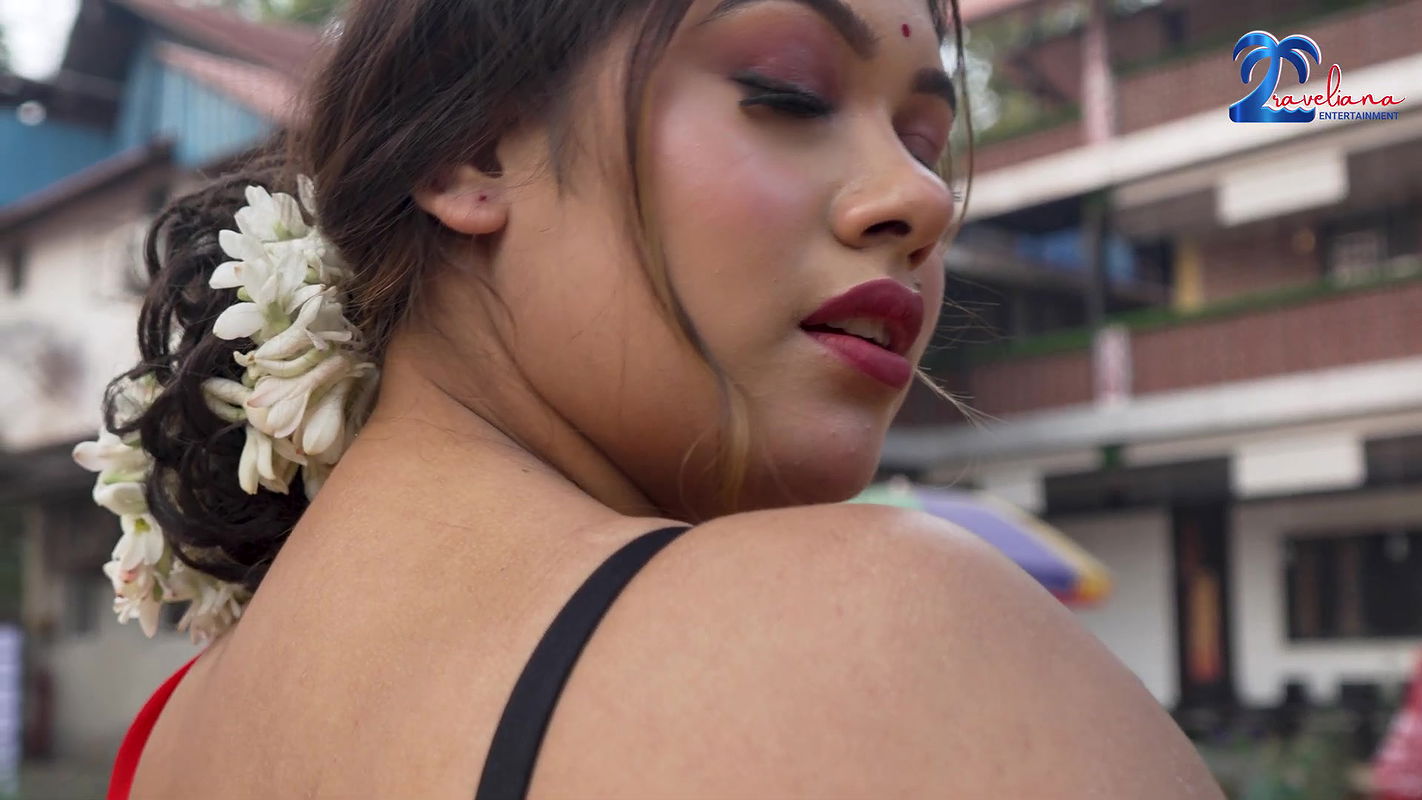 Booby horny aradhya huge cleavage hot navel show 22