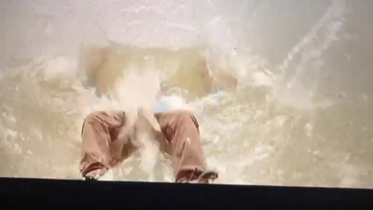 A hot compilation of scenes from movies – Navel feltkissed, Semi-nude top, Smooch2