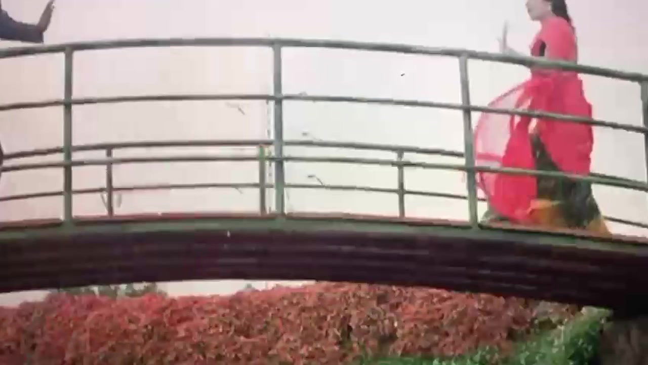 A hot compilation of scenes from movies – Navel feltkissed, Semi-nude top, Smooch2