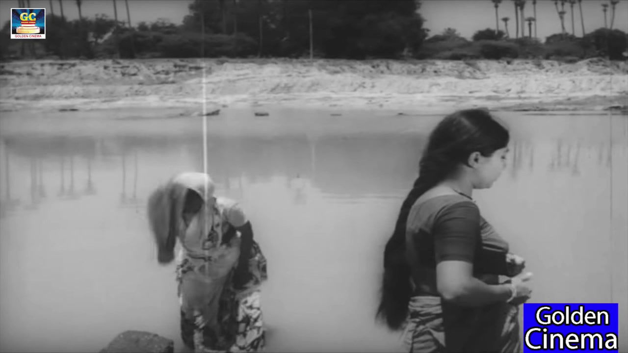 A hot compilation of scenes from movies – Navel feltkissed, Semi-nude top, Smooch2