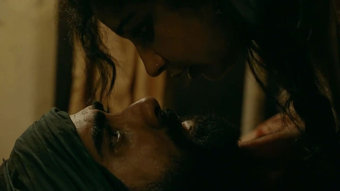 Divya Dutta Hot Seducing Scene Extended Version Manto 2018