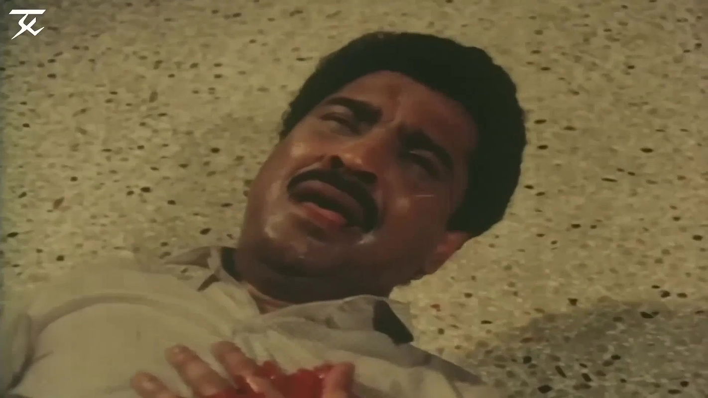 Unk Actress Hot Romace in Transparent Dress Scenes Comipation 3-Kadhal Express2