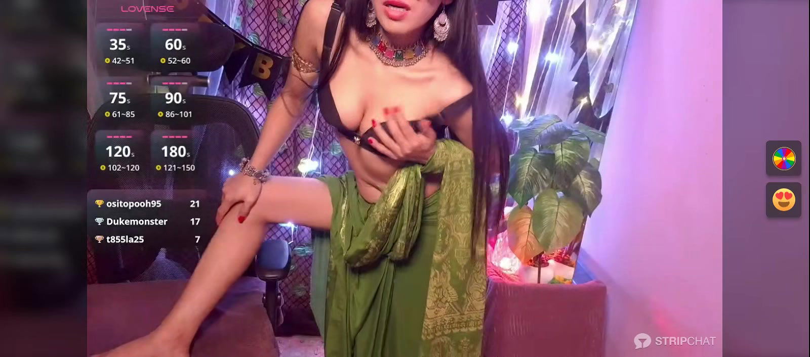 Sexy Bhabhi in Saree openning blouse Exposing Boobs2