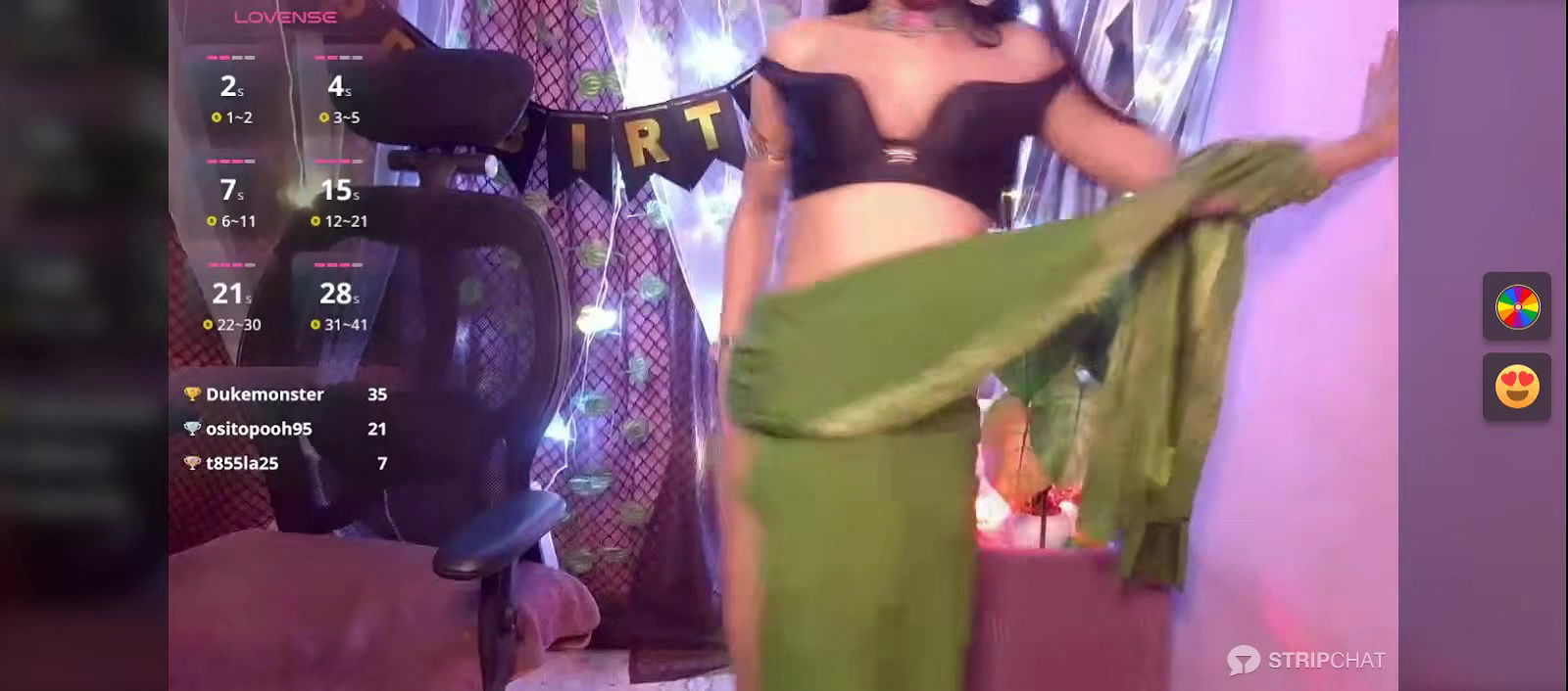 Sexy Bhabhi in Saree openning blouse Exposing Boobs2