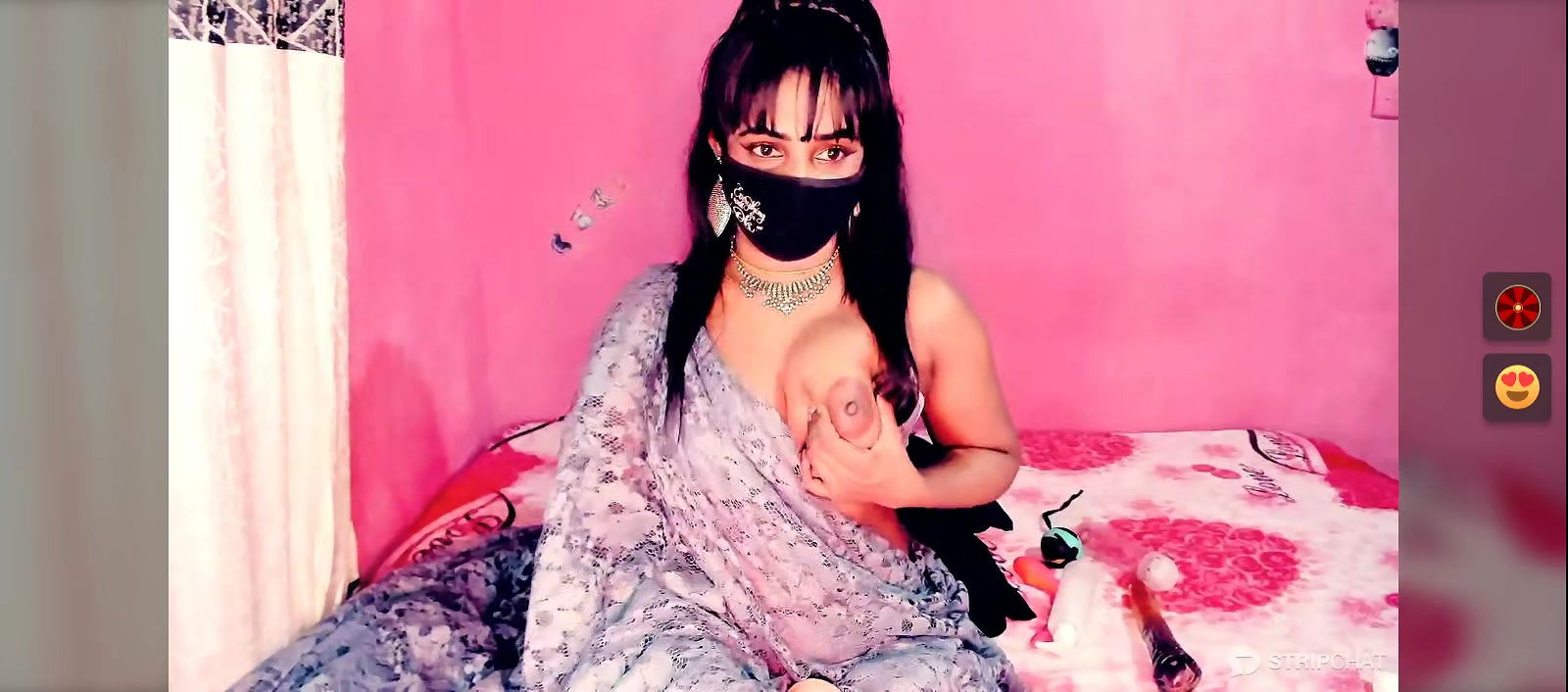 Horny Girl in saree Teasing by Showing her boobs 22