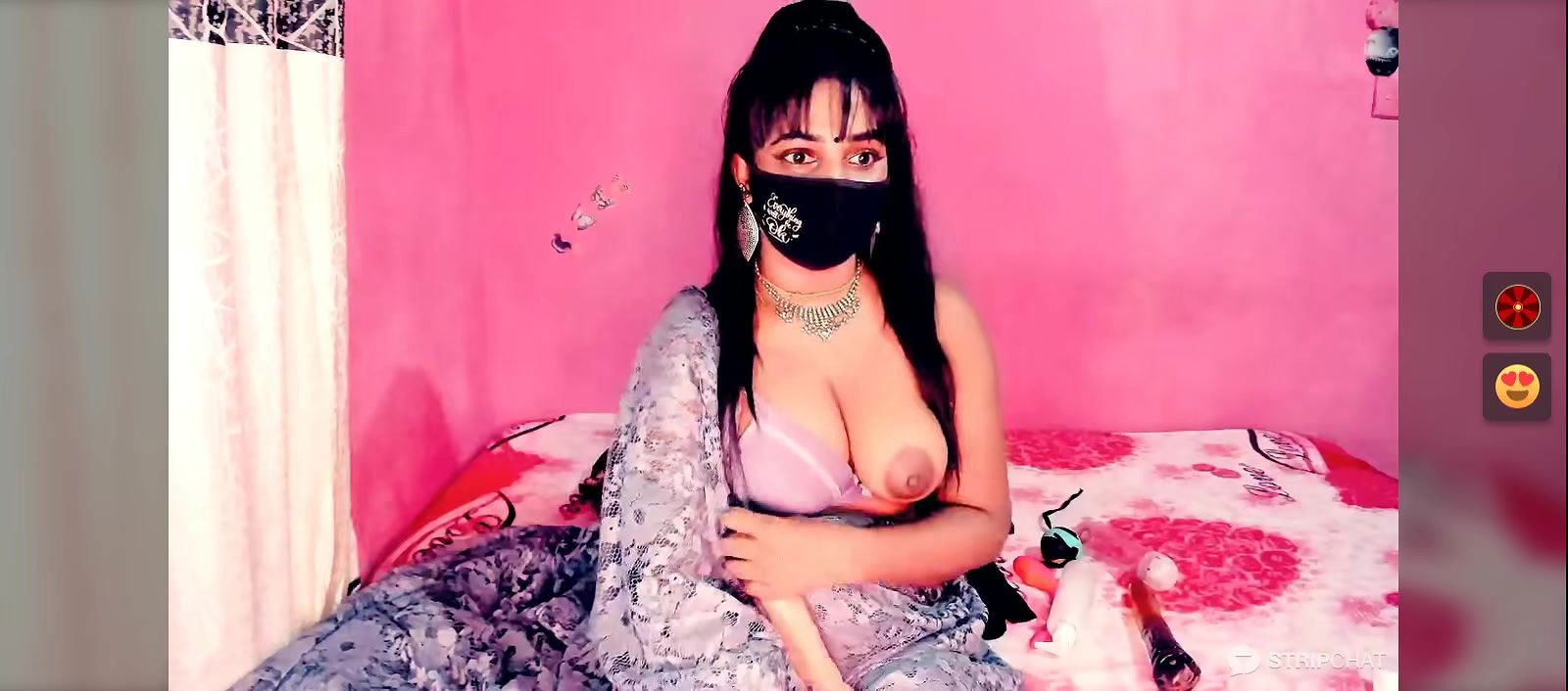 Horny Girl in saree Teasing by Showing her boobs 22