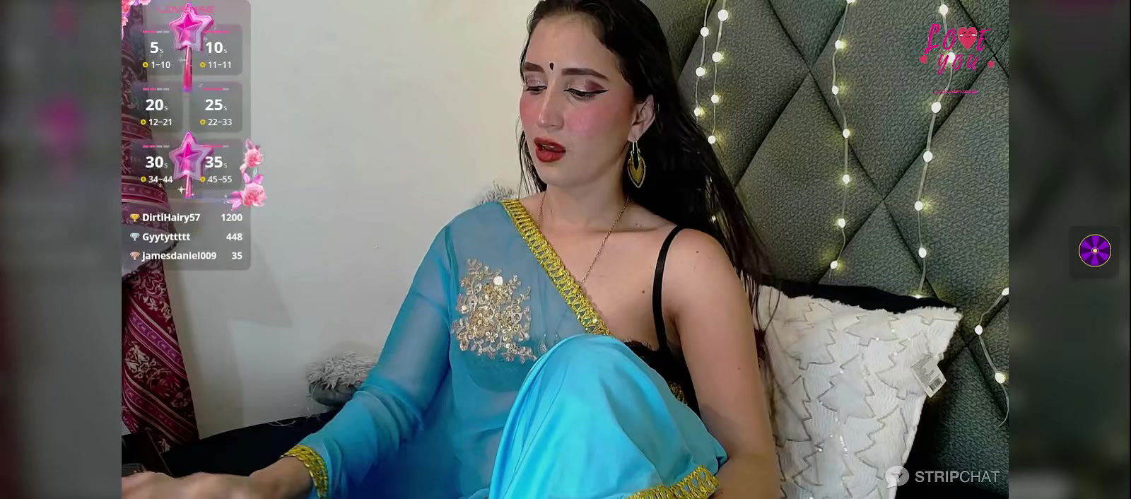 Hot wife showing her milky white body