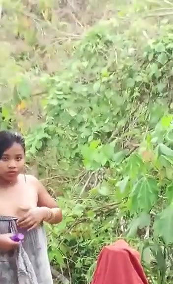 Beautiful Sexy Girl Outdoor Bathing And Showing Everything To A Truck Driver