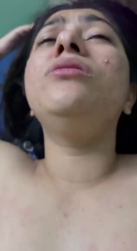 Sexy indian desi hot bhabhi moans feelin it