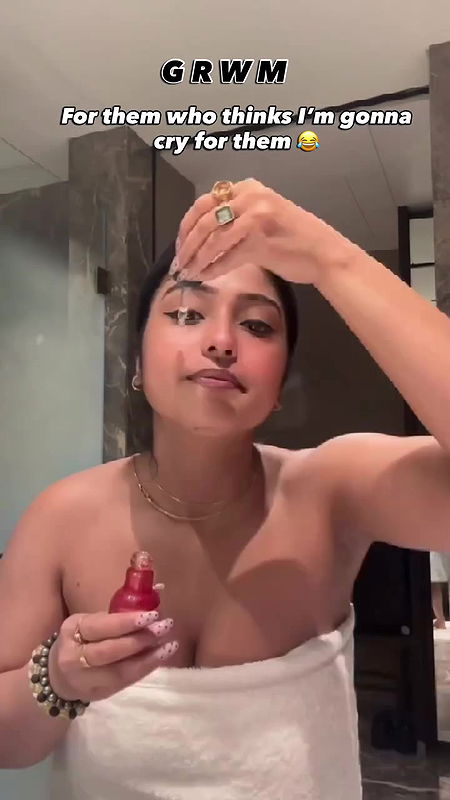 Awesome beautiful girl open busty boobs show selfie video