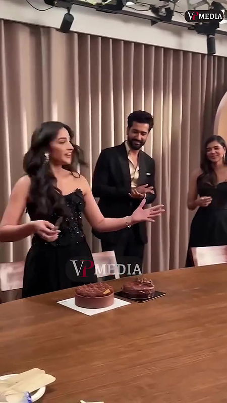 Actress Kalyani Priyadarshan and Rukmini hot cleavage show in sexy outfit