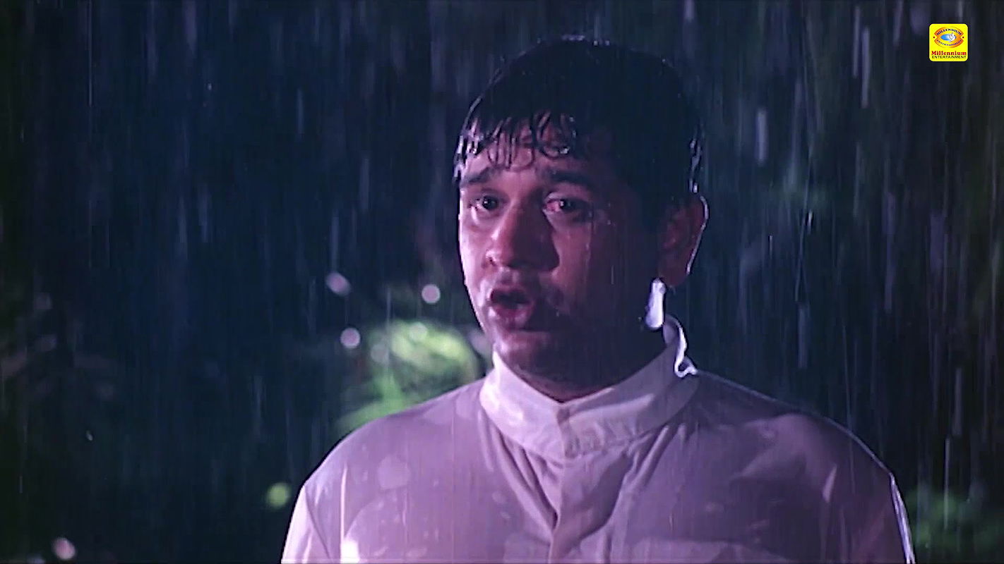 Maria Hot Seduction Scenes Compilation 4-Padata Veenayum Paadum (1990)