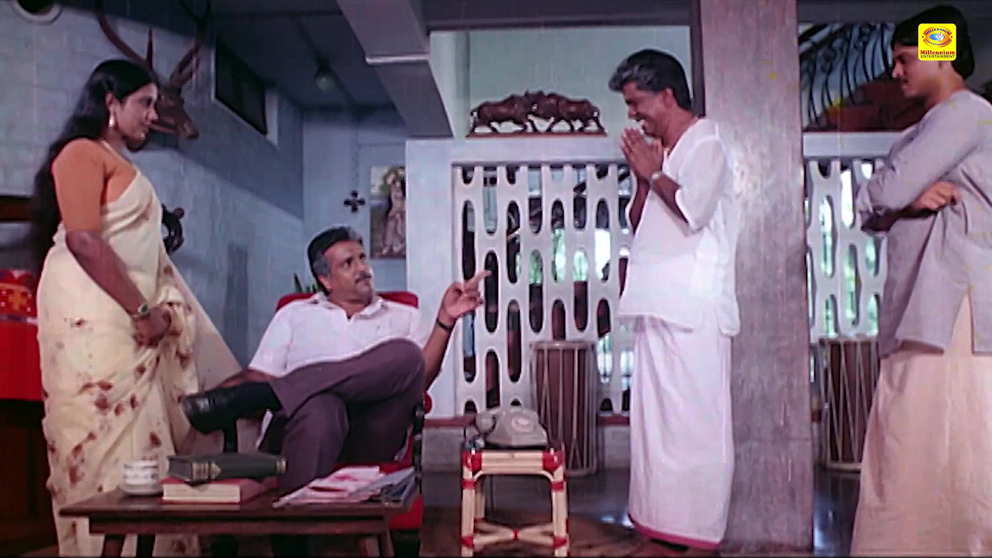 Maria Hot Seduction Scenes Compilation 1-Padata Veenayum Paadum (1990)